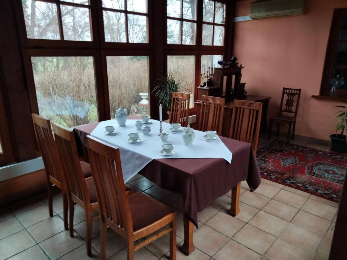 Dworek Pod Herbem Gadkowice Luaran gambar