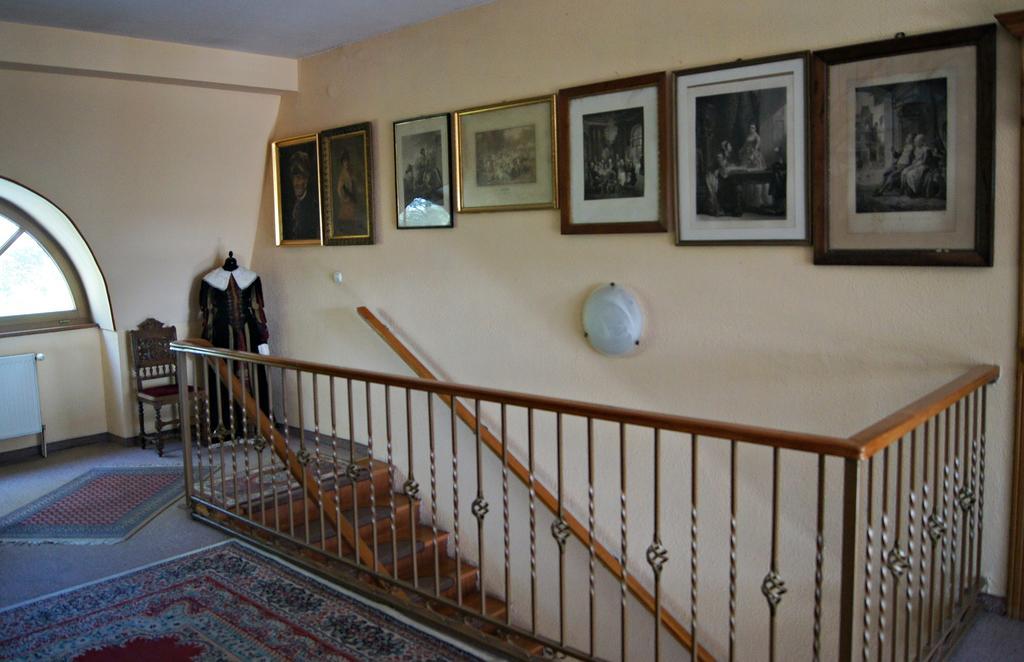 Dworek Pod Herbem Gadkowice Luaran gambar